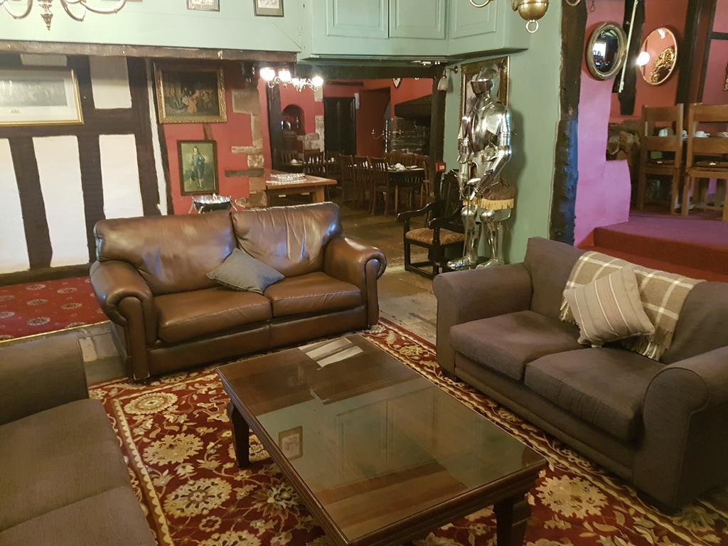 Churston Court Hotel 처스턴페러스 외부 사진